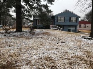 6806 E 98th Ter, Kansas City, MO 64134