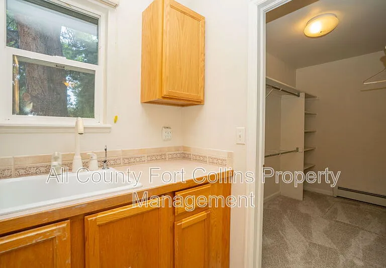 508 Louise Ln — Photo 14