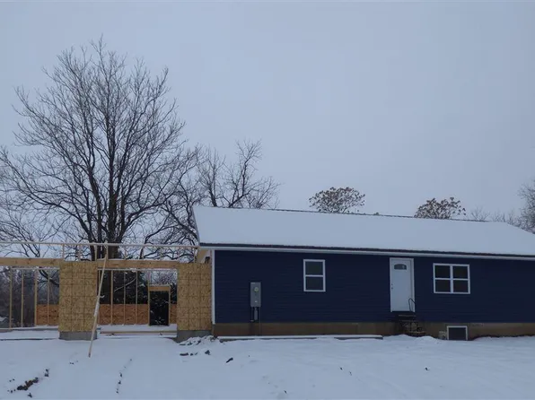 303 E Morgan St, Clayton, IL 62324