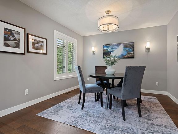4th image of 2564 Bunker Lake Blvd NE