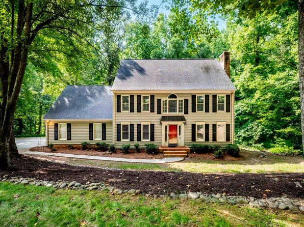 412 Perry Hill Rd, Easley, SC 29640