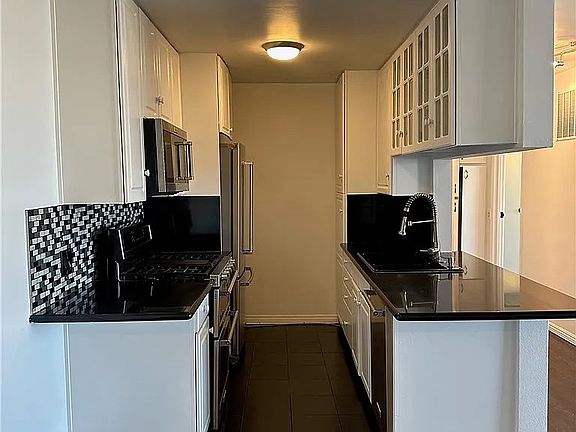 4th image of 421 S La Fayette Park Pl APT 509