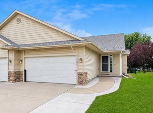 547 SW 46th St, Ankeny, IA 50023