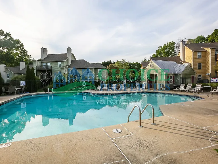 3304 Selwyn Farms Ln — Photo 20