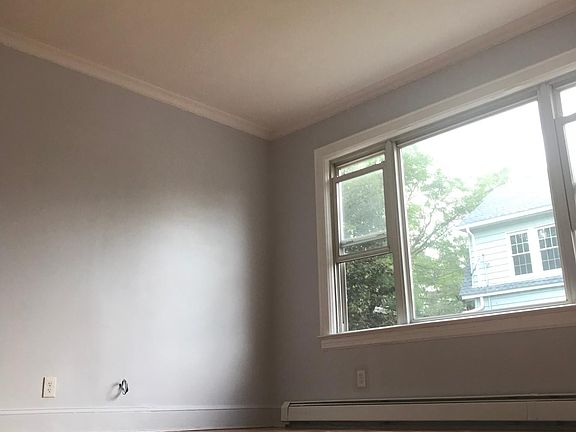 5th image of 4212 Digney Ave #1