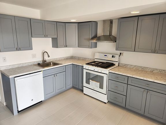 2nd image of 2511 Madison Ave #3