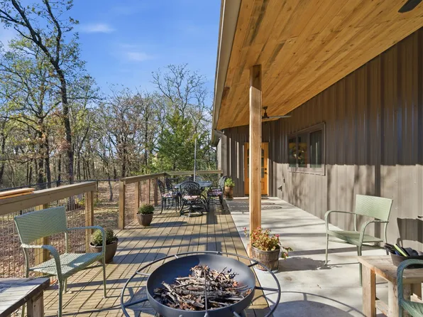 114 Bear Cat Ct, Alvord, TX 76225