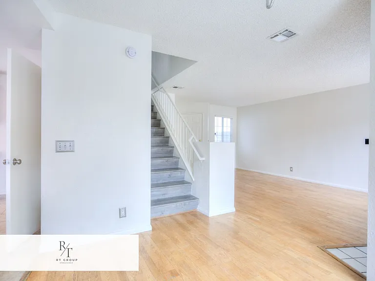 13006 Parkview Dr — Photo 13