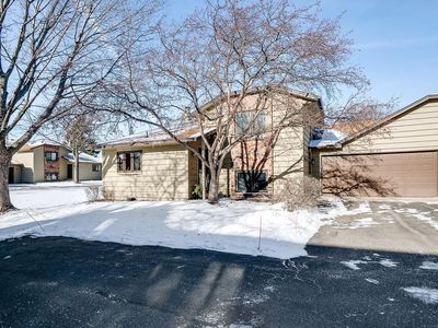 3949 Orchid Ln N, Plymouth, MN, 55446