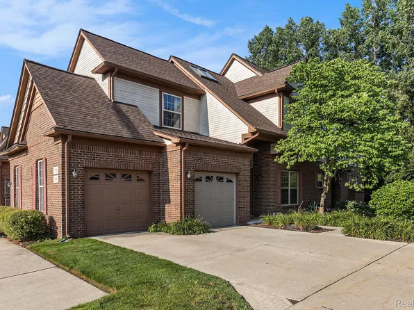 7115 Copper Creek Cir, Canton, MI 48187