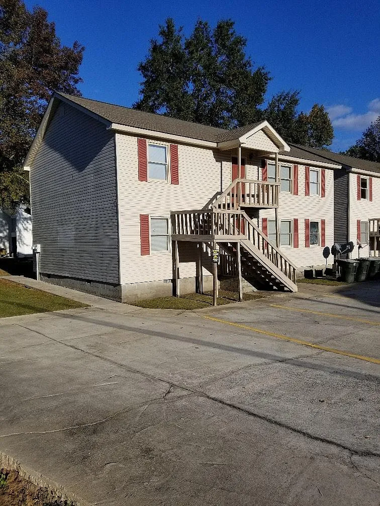 Building Photo - 116 Lanier Dr #7