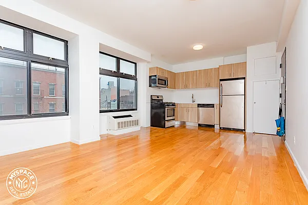 Rented by MySpaceNYC | media 56