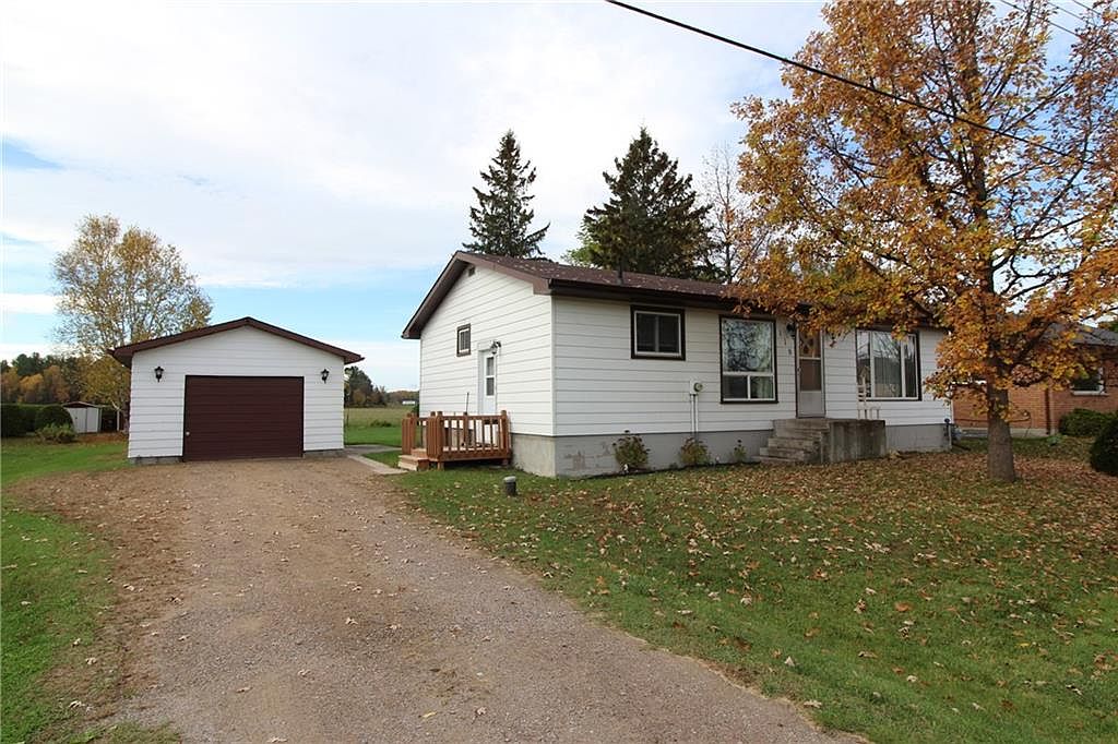 118 Mud Lake Rd, Pembroke, ON K8A 6W4 Zillow