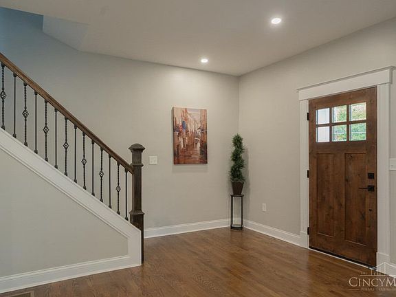 4th image of 3927 Elsmere Ave