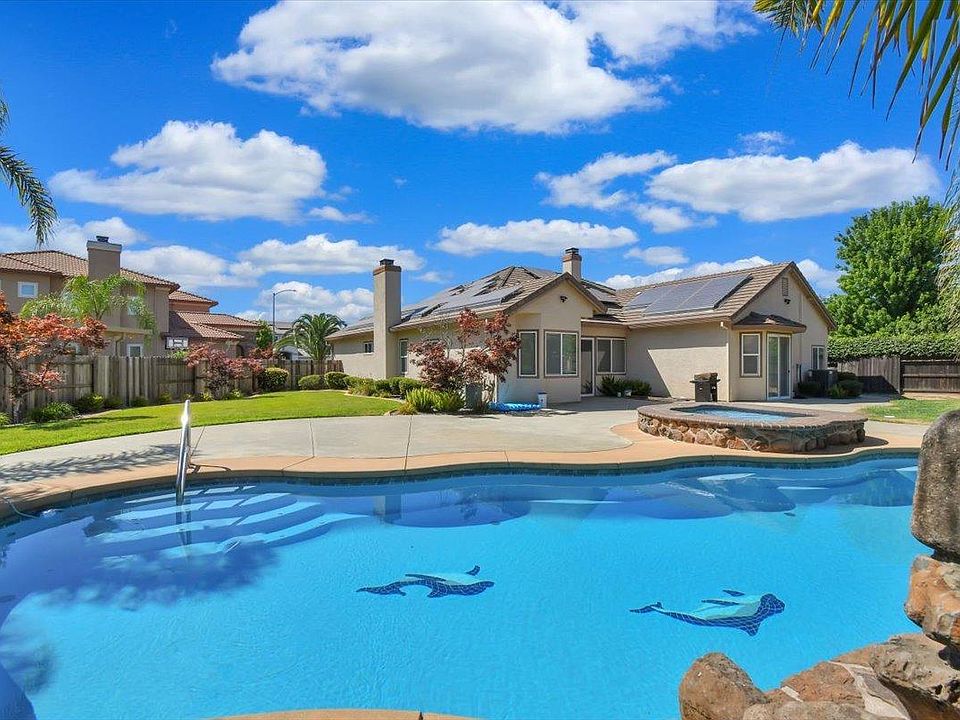 1st image of 2681 River Bend Ct