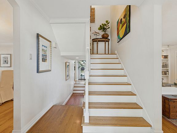3rd image of 5411 W University Blvd