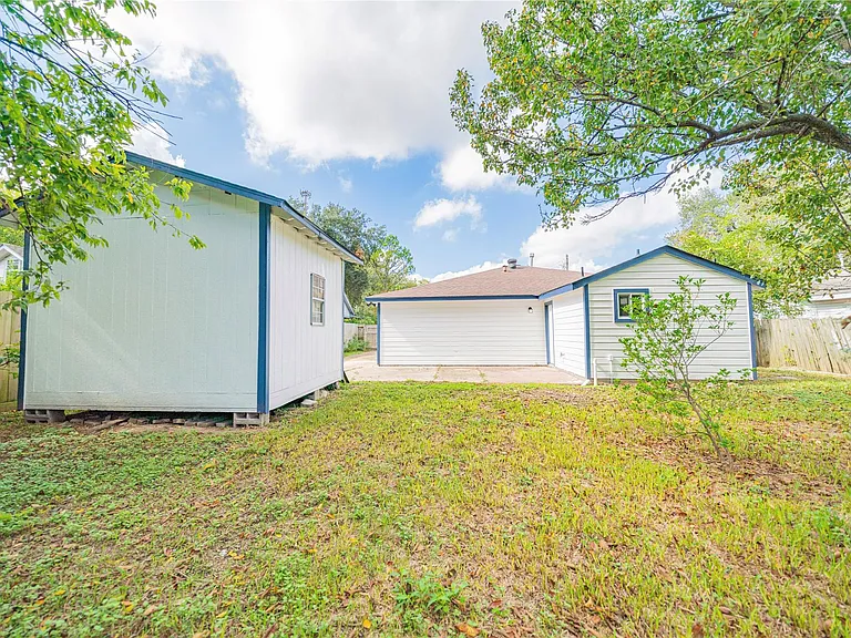 5718 Cherry St — Photo 34