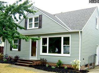 30605 Clarmont Rd, Eastlake, OH 44095