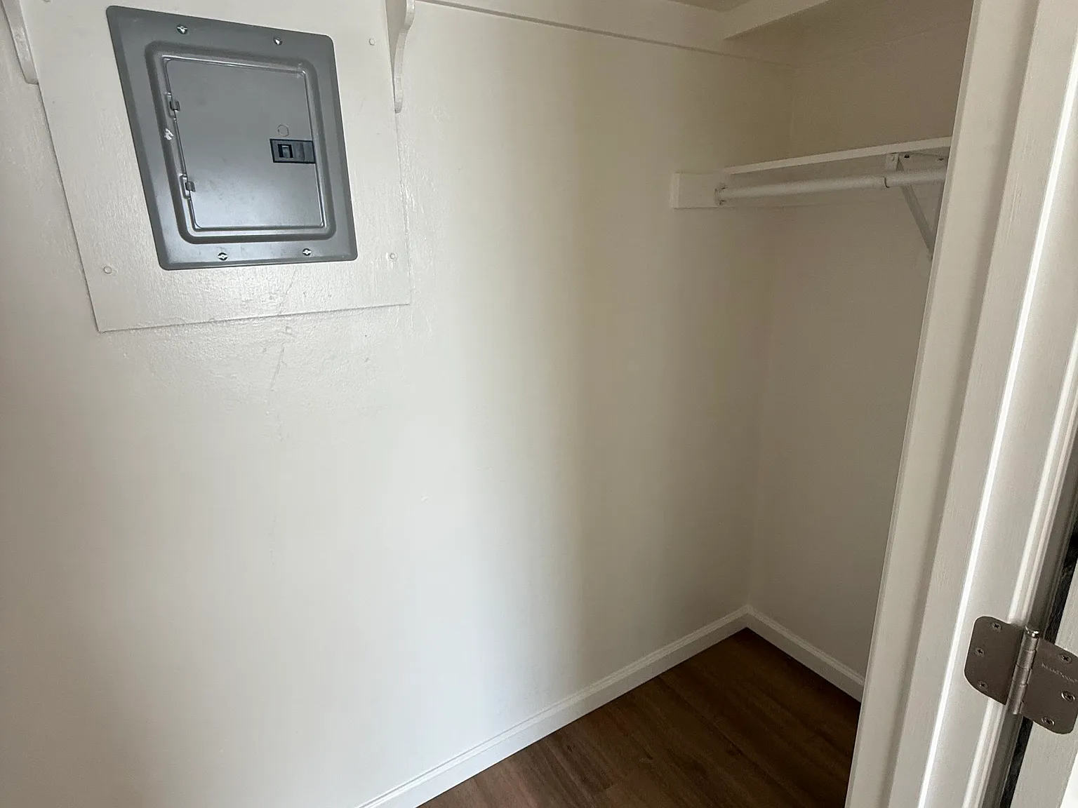 1 bed, 450 sqft, $1,100 — Photo 4
