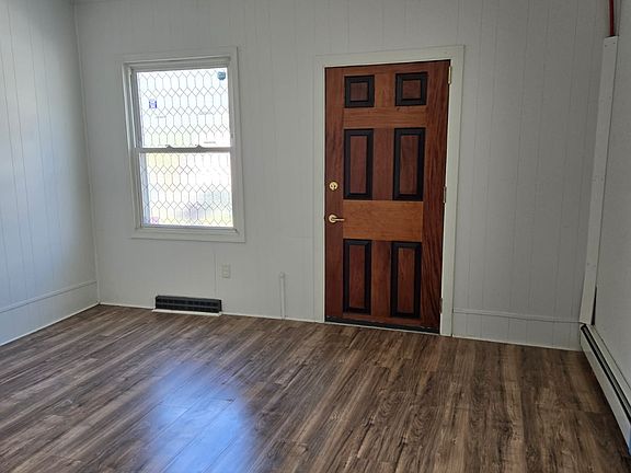 3rd image of 33 Atlantic Ave #33
