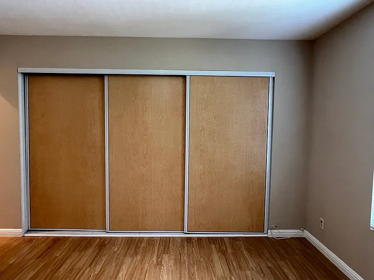 154 N Meridith Ave #9 — Photo 21