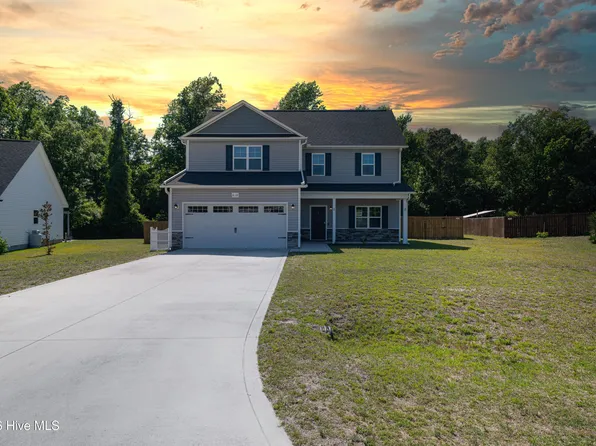 618 Osprey Landing Drive, Holly Ridge, NC 28445