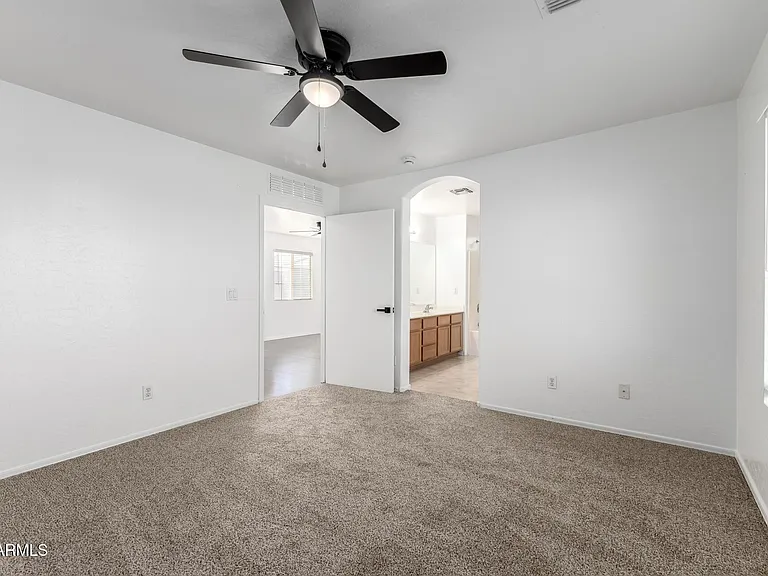 1501 S 113th Dr — Photo 15
