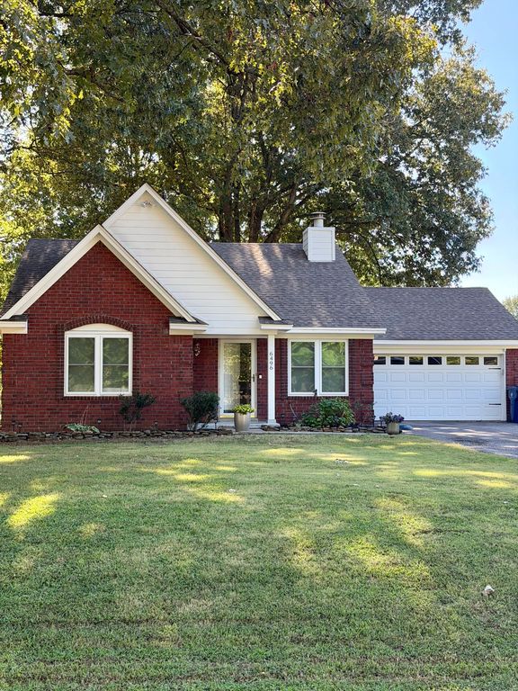 6496 Broken Hickory Cv - Property Image