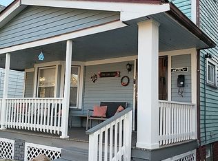 857 Royal Rd, Cleveland, OH 44110