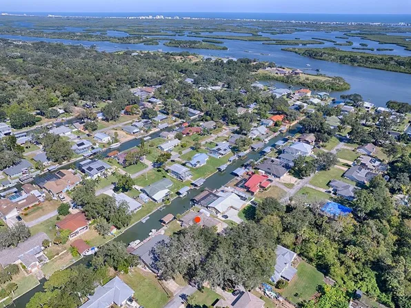 147 Hibiscus Rd, Edgewater, FL 32141