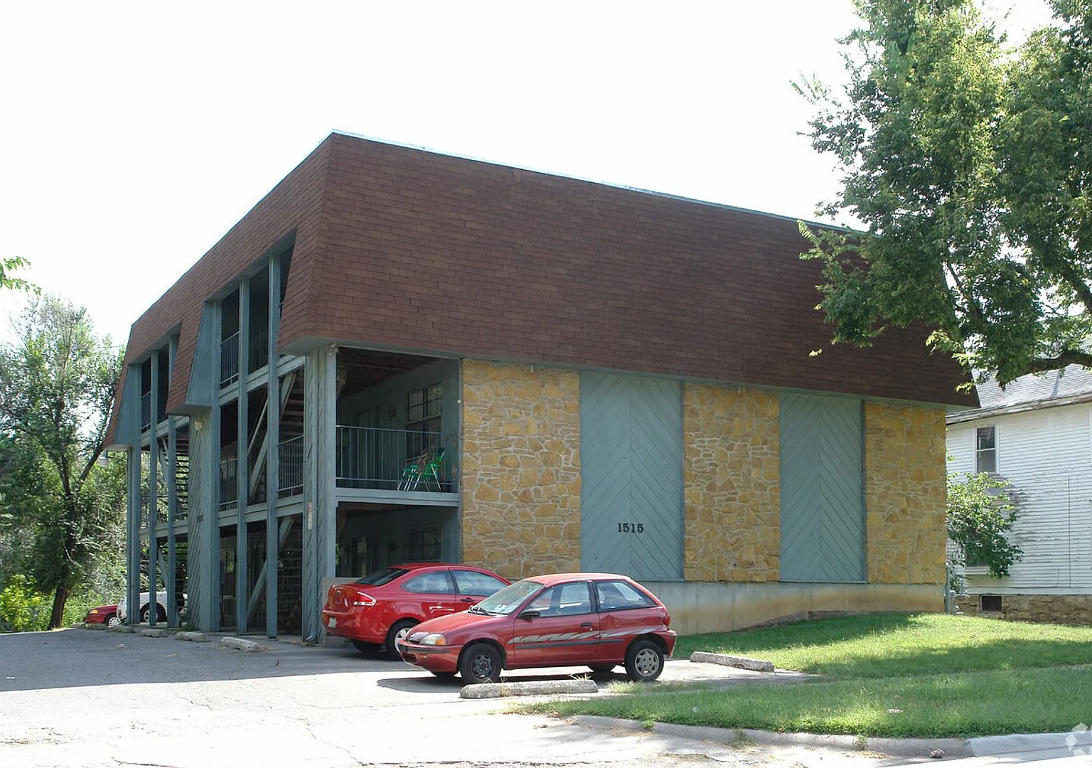 Washburn West — Photo 1