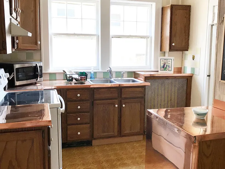 2132 Brandon Ave SW — Photo 4