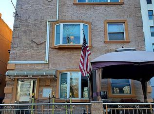 22 Gatling Pl, Brooklyn, NY 11209