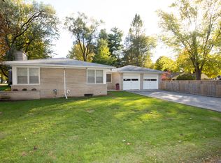 1027 Grand Pre Ave, Kalamazoo, MI 49006