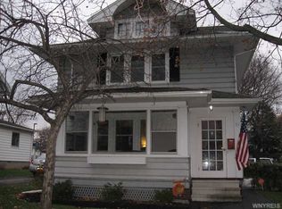 51 Shelbourne Rd, Rochester, NY 14620