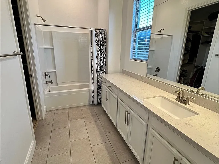 116 Colantonio Ct — Photo 25