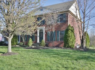 203 Sycamore Hills Ct, Louisville, KY 40245