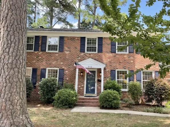711 Village Green Pkwy, Newport News, VA 23602