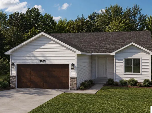 9625 N 167th St, Bennington, NE 68007