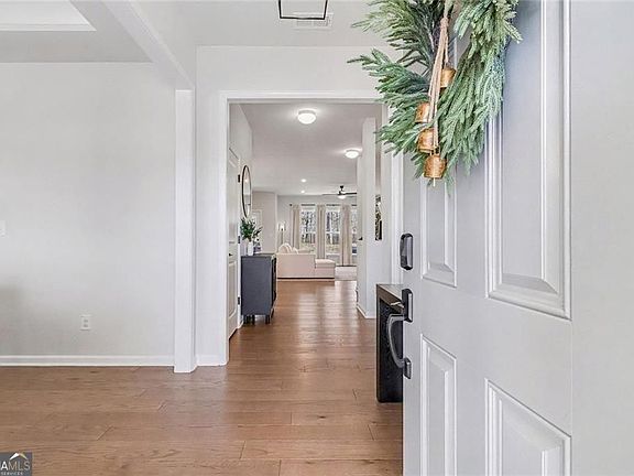 4th image of 1466 Maston Rd