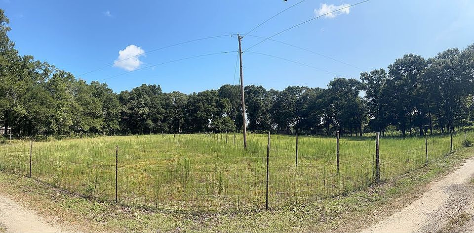 2nd image of 4301 Crary Rd