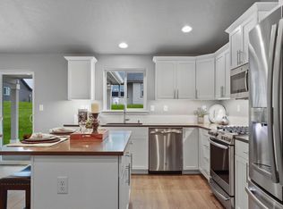 16686 Apache Tears Ct, La Pine, OR 97739