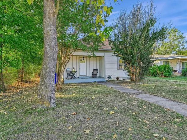 628 E South St, Whitesboro, TX 76273