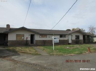 1034 Dunn Ct, Woodburn, OR 97071