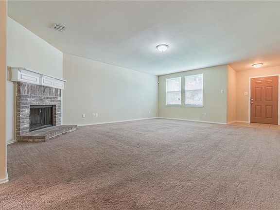 5th image of 7445 Candler Dr