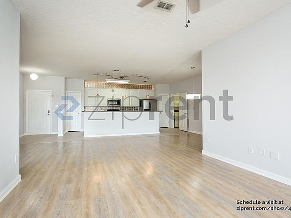 5th image of 11251 Campfield Dr Unit 1409