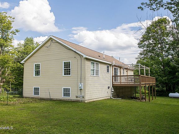 4th image of 235 McNerney Rd