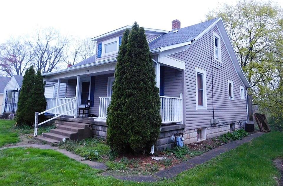 1st image of 728 Taft St