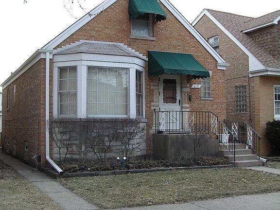 2nd image of 6137 N Moody Ave