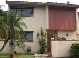 14936 SW 89th St, Miami, FL 33196